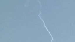 視頻丨監測到有導彈來襲 以色列多地拉響防空警報