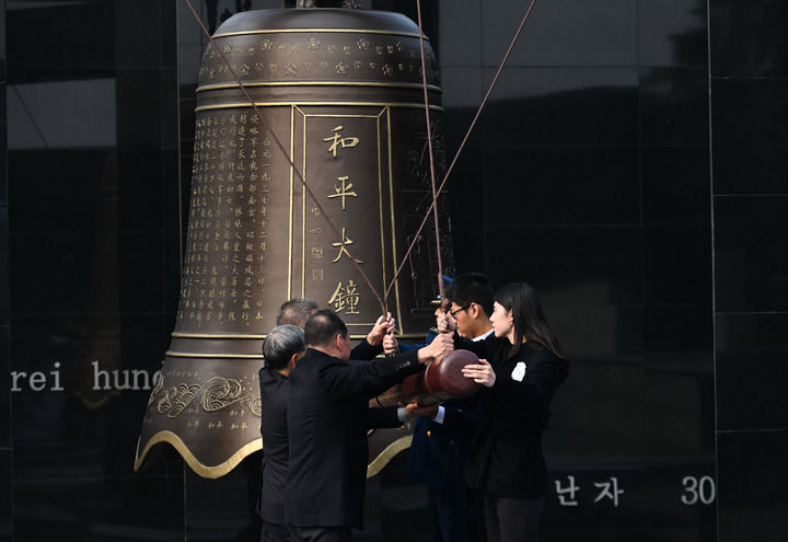 鐘華論：在民族復興征程上奪取新的偉大勝利——紀念中國人民抗日戰爭暨世界反法西斯戰爭勝利80週年_fororder_24