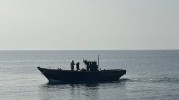 韓國遣返六名朝鮮公民_fororder_14057532a0284e1f99cfc65f418016ad_s