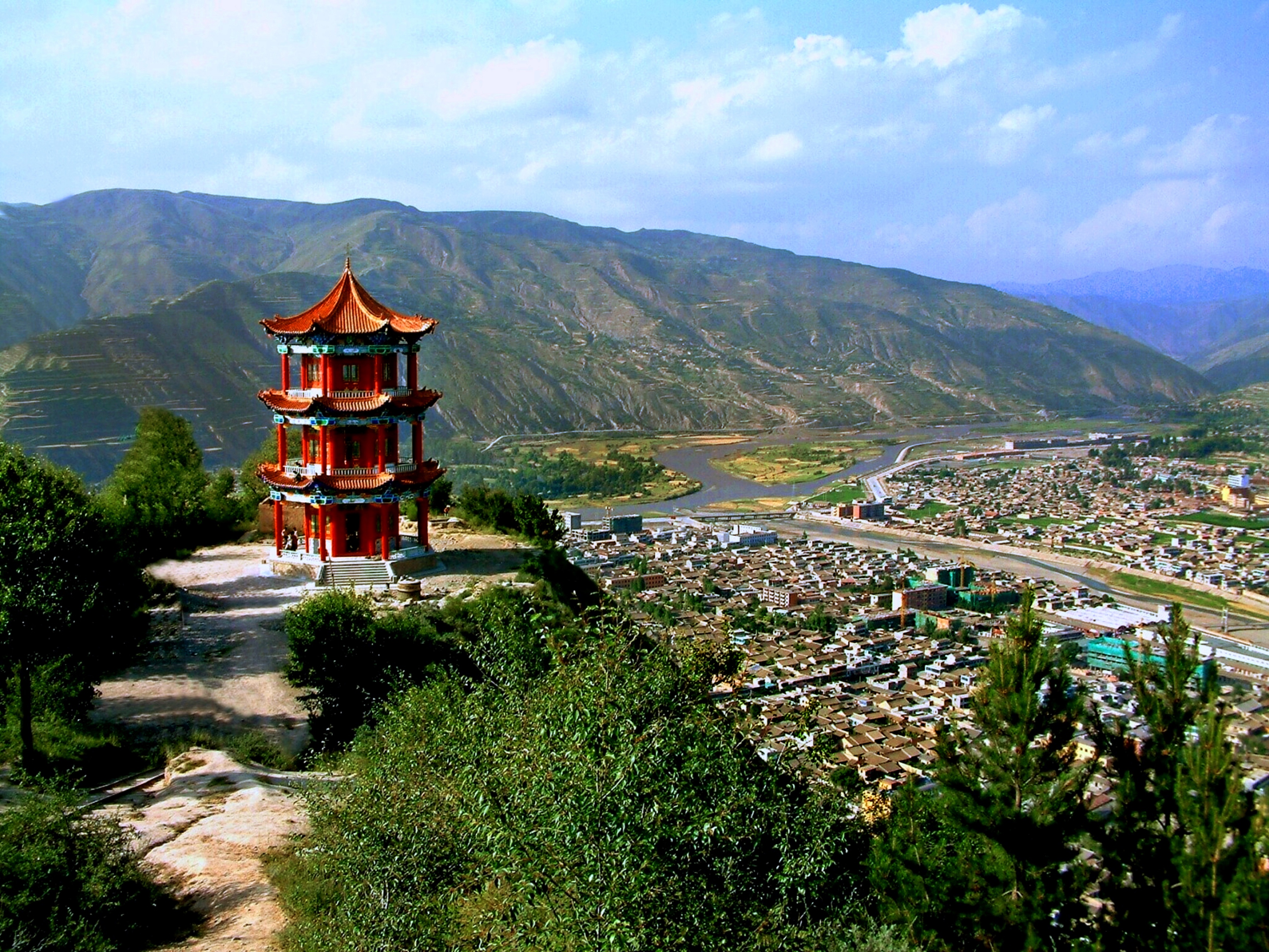 定西岷縣：構建“四片帶一中心”格局 打造文旅樞紐新地標_fororder_微信圖片_20250609110710