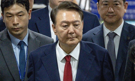 韓國法院簽發逮捕令 尹錫悅再度被拘留