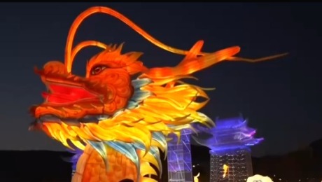 傳統年俗“邂逅”多元潮流 各地文旅盛宴強勁“圈粉”精彩紛呈