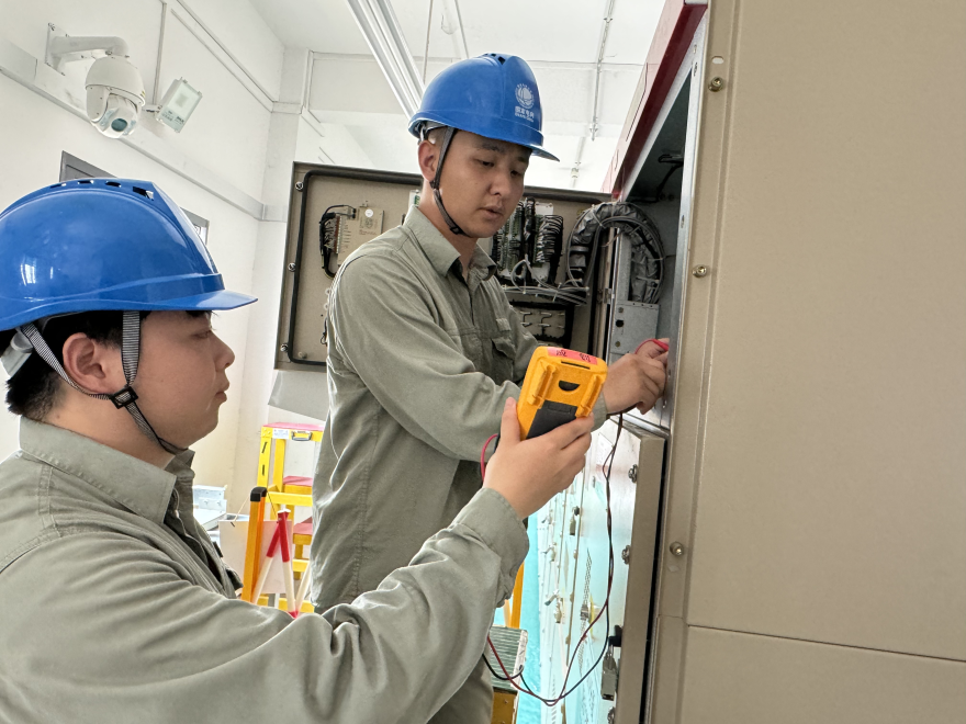 State Grid Shennongjia Fortifies Power Grid for Peak Tourist Season_fororder_圖片2