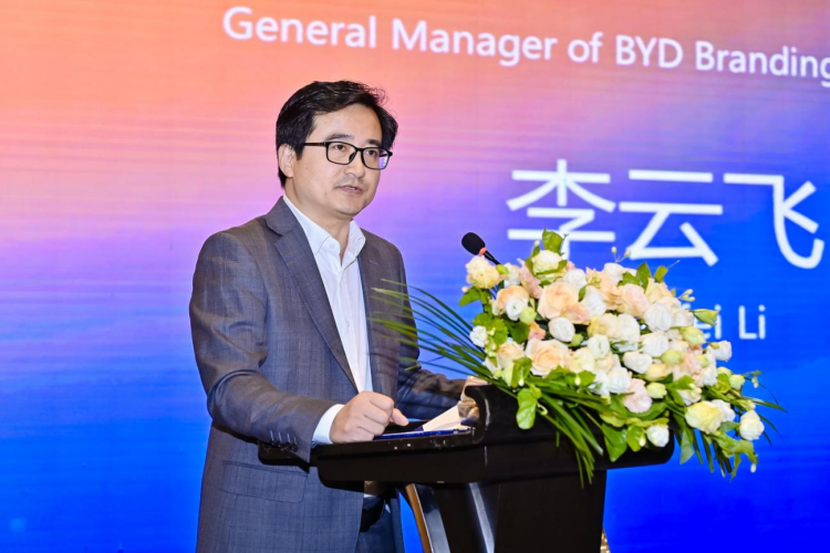 “解碼中國智造・豫見綠色未來——2025全球外交官河南行”正式啟動_fororder_圖片60