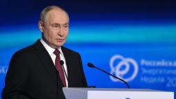 普京