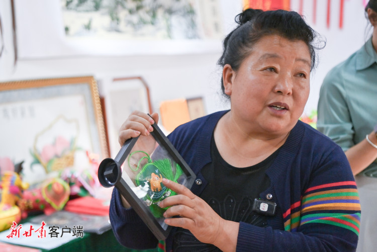 慶陽市慶城縣：香包“繡”出新圖景 民俗綻放新活力_fororder_圖6