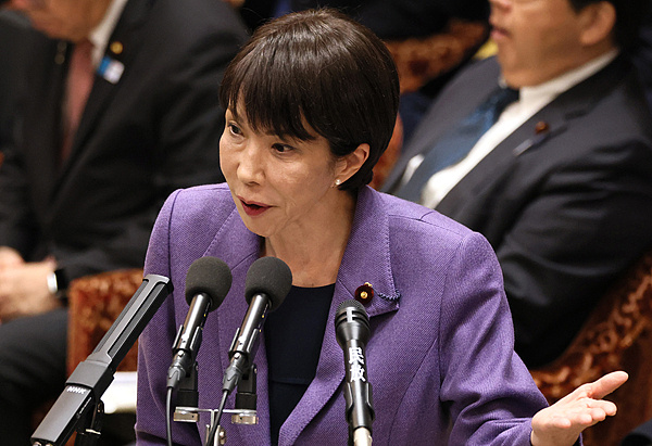 高市早苗就武器出口問題的表態引發日本輿論批評