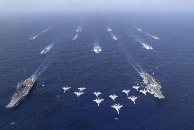 奮進在充滿光榮和夢想的偉大征程上——寫在中國人民解放軍建軍98週年之際