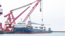 “海南造”超百米風電葉片啟運出島