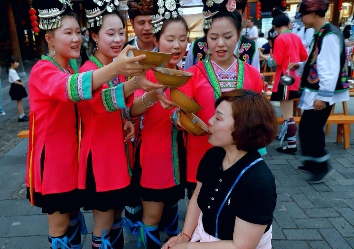 Zhaoxing Dong Village in Guizhou Hosts Guyu Festival Celebrations_fororder_圖片12