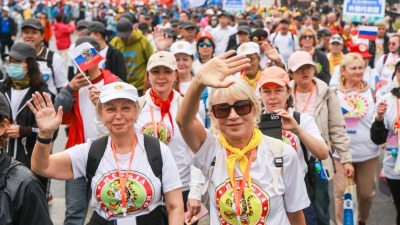 アカシア香る街で開放的な大連と出會う