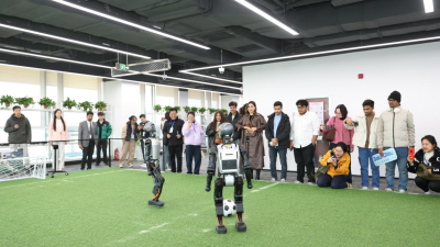 Influencers extranjeros elogian “Amazing Zhengzhou”: aquí descubren el futuro de China