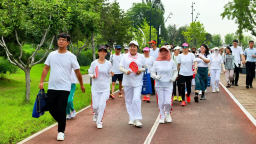 健步光年城 共繪協同發展新圖景  京津合作示範區中央公園開園