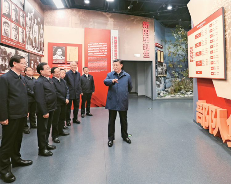 弘揚偉大抗戰精神，向著中華民族偉大復興的光輝彼岸奮勇前進