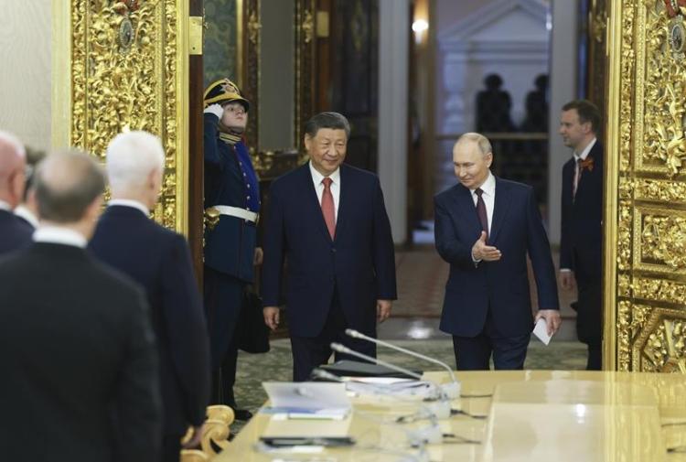 時政微觀察丨從三個歷史坐標讀懂習主席俄羅斯之行