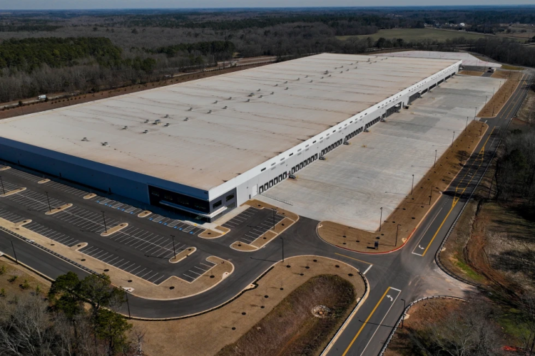 美移民執法部門秘密收購倉庫擴建拘留設施 引多地政府反對