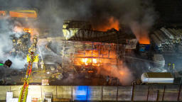 英國希思羅機場附近發生火災 機場快線運營受阻_fororder_4806a091d49948f3bf4275399dfb355f