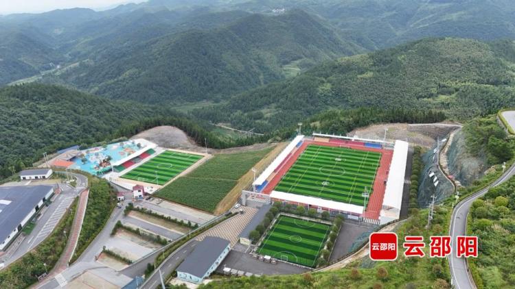 2025年第六屆“僑心杯”少年足球邀請賽將在隆回開賽_fororder_1