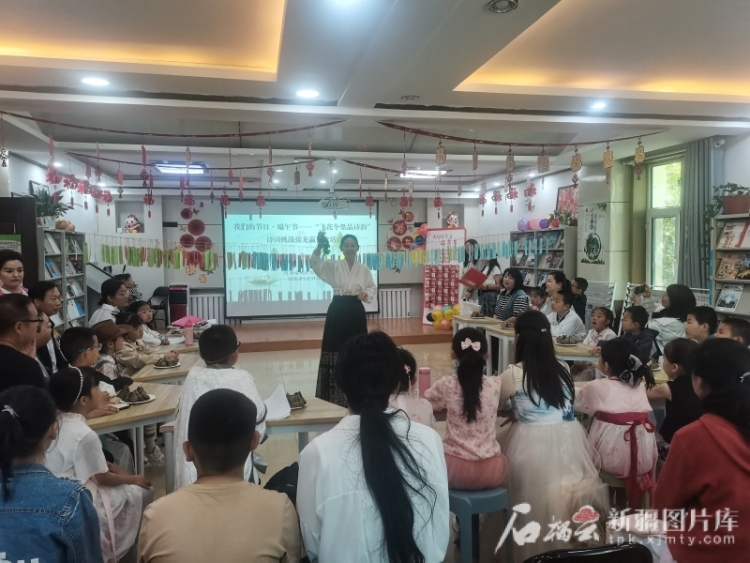 龍舟競渡慶端午 絲路歡歌譜新章