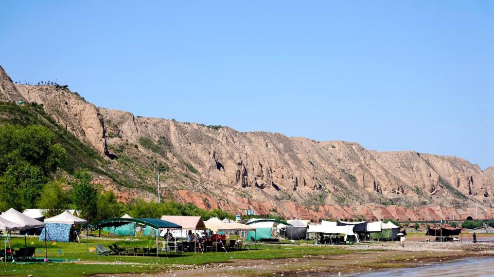 臨夏永靖：黃河三灣暑期旅遊火爆升溫_fororder_永靖2