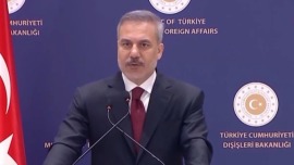 總臺現場直擊丨土耳其外長:反對在地區動用武力 呼籲對話解決分歧_fororder_1f7ede99-6a49-4a17-91da-5b4915e8435e.1920x997.960x498