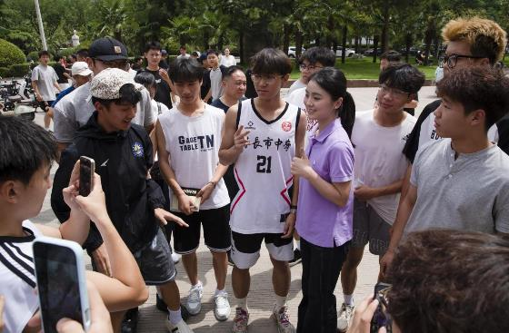 Bai Yulu, jeune femme de Weinan : de sa ville natale à la scène mondiale, à la poursuite de son rêve de Snooker_fororder_圖片2