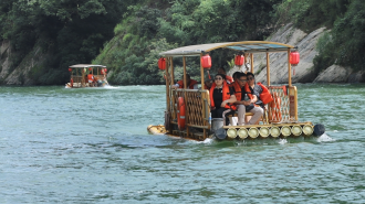 老撾代表團探奇湖南新寧崀山