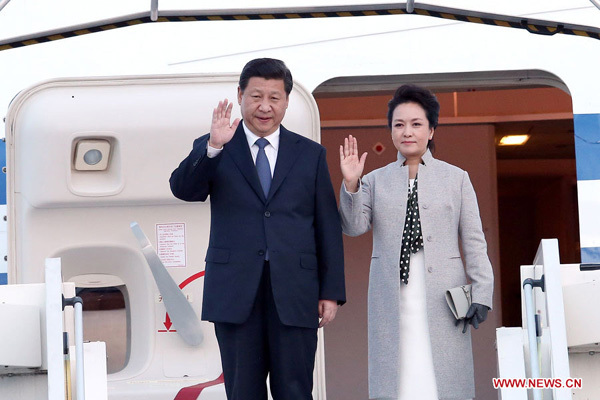 3 Le président chinois Xi Jinping est arrivé le 25 mars 2014 à Lyon pour une visite d'Etat en France à l'occasion du 50ème anniversaire de l'établissement des relations diplomatiques entre les deux pays.