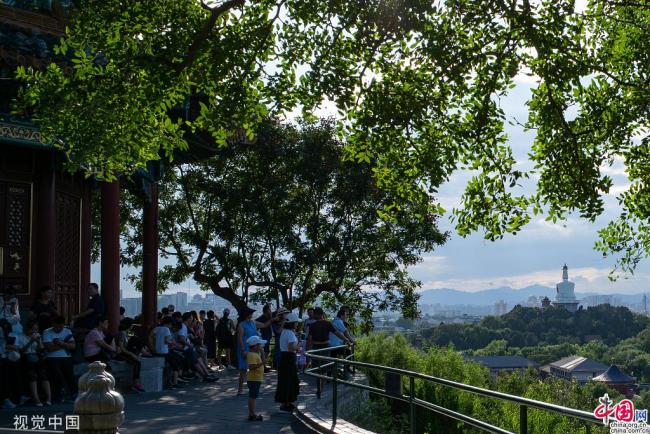 La Cité interdite et le parc Jingshan remplis de visiteurs