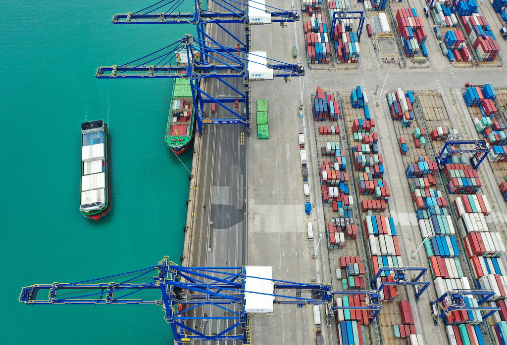 Pergiat Pembinaan Pelabuhan Perdagangan Bebas Hainan