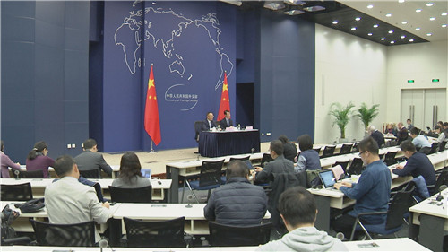 外交部就李克強訪問新加坡並出席東亞合作領導人系列會議舉行中外媒體吹風會 外交部就李克強訪問新加坡並出席東亞合作領導人系列會議舉行中外媒體吹風會