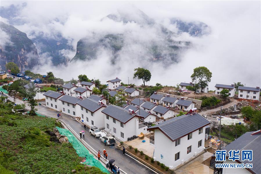 擘畫新藍圖 開啟新征程——寫在黨的十九屆五中全會召開之際 擘畫新藍圖 開啟新征程——寫在黨的十九屆五中全會召開之際