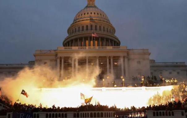 “美版太陽花”上映,台灣輿論瘋狂@民進黨! “美版太陽花”上映,台灣輿論瘋狂@民進黨!