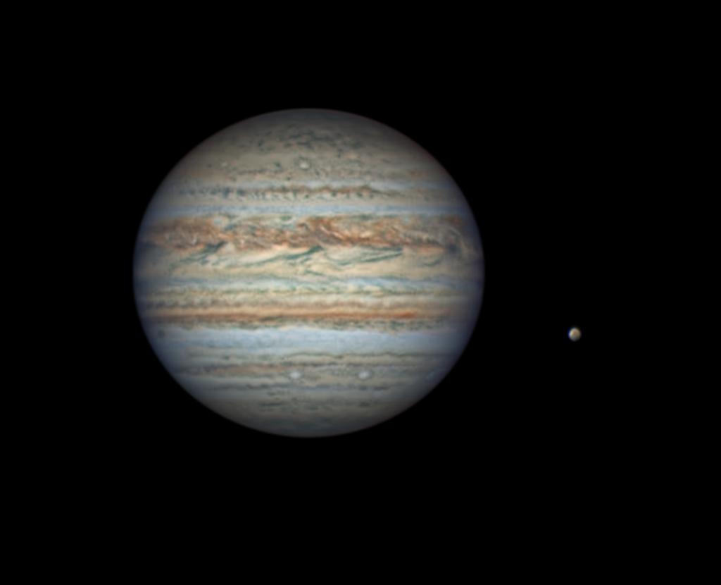 天琴座流星雨、年度第二大滿月將“扮靚”4月天宇 天琴座流星雨、年度第二大滿月將“扮靚”4月天宇