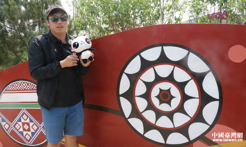 臺胞探訪世園會 綠色理念引兩岸共鳴 臺胞探訪世園會 綠色理念引兩岸共鳴