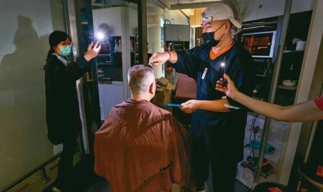 拆東墻補西墻 民進黨當局再現“神操作” 拆東墻補西墻 民進黨當局再現“神操作”