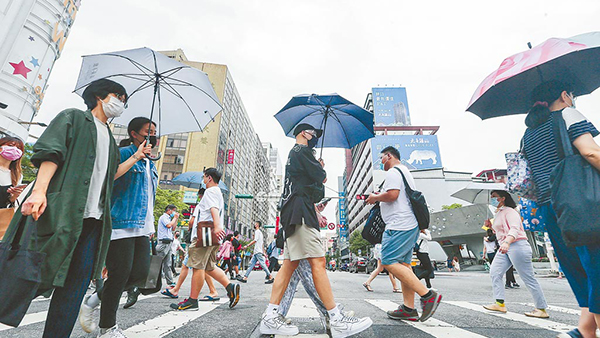 島內失業率創13年來新高 28萬畢業生前途茫 島內失業率創13年來新高 28萬畢業生前途茫