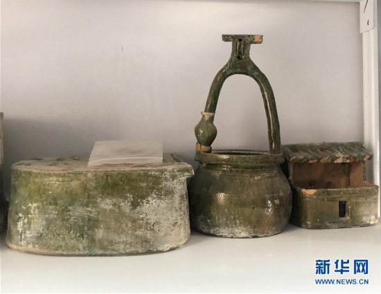 黃河邊發現大型古墓群 出土文物2000余件 黃河邊發現大型古墓群 出土文物2000余件