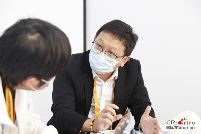 “國際甄選”電商直播間成2022服貿會“炫彩世界”新亮點 “國際甄選”電商直播間成2022服貿會“炫彩世界”新亮點_fororder_圖片4