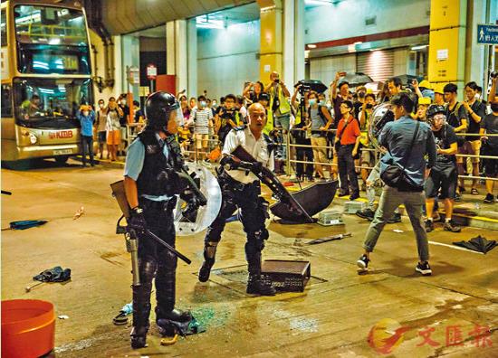 “港獨”+“台獨”=死路一條