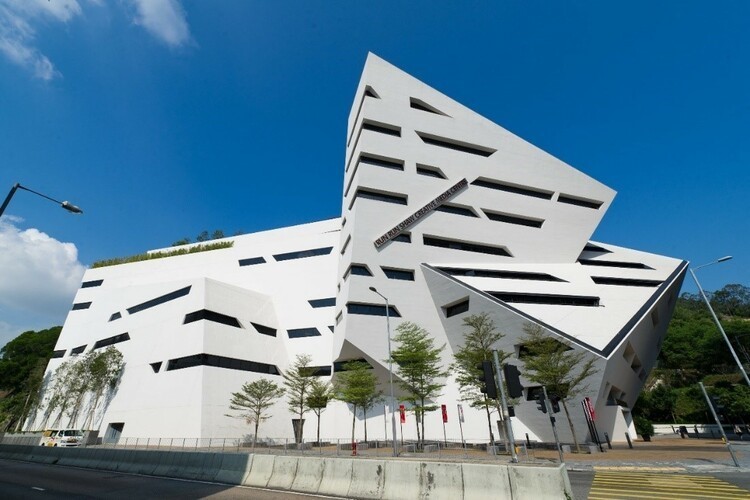 2024高招進行時丨香港城市大學：九大學院內地招生 計劃招生220人_fororder_3