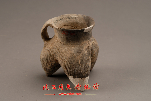 博物館漢(尬)字(聊)大會 文物們都坐不住啦 博物館漢(尬)字(聊)大會 文物們都坐不住啦