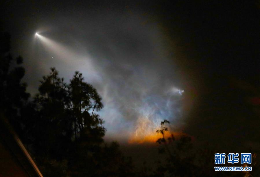 “獵鷹9”火箭成功發射阿根廷衛星 “獵鷹9”火箭成功發射阿根廷衛星