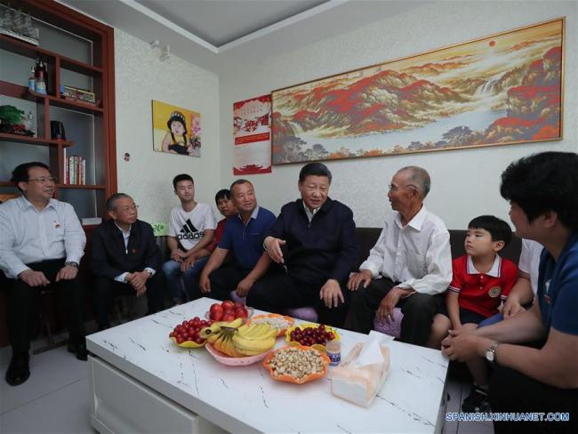 Xi pide esfuerzos para impulsar capacidad de innovación en desarrollo económico y social
