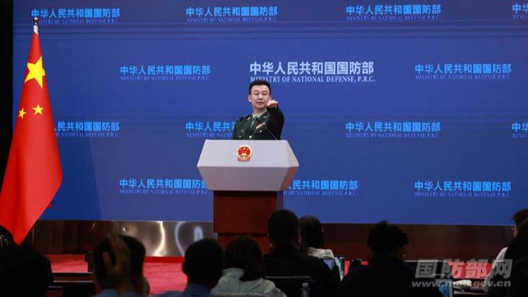 سخنگوی وزارت دفاع چین: گسترش «آکوس» به طور جدی بر صلح و ثبات منطقه تأثیرات منفی گذاشته استا