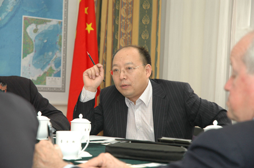 構建命運共同體 ——專訪歐盟中國城市發展委員會主席張毅