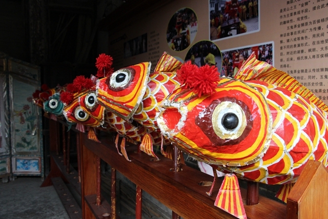 （新春走基層）客家民俗鬧新春——鯉魚燈舞表演在廣東梅州大埔舉行