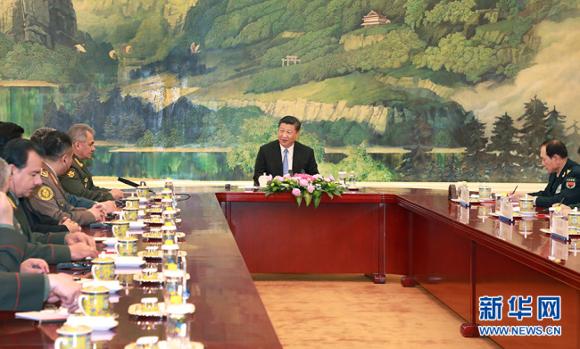 China profundizará cooperación pragmática en defensa con OCS, dice Xi