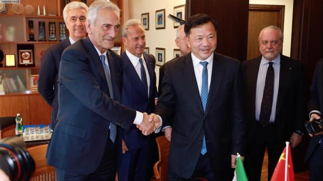 El Grupo de Medios de China y la Federación Italiana de Fútbol firman Memorando de Entendimiento sobre Cooperación