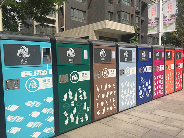 Les poubelles « I-Cloudbin » dans le quartier intelligent facilite le recyclage